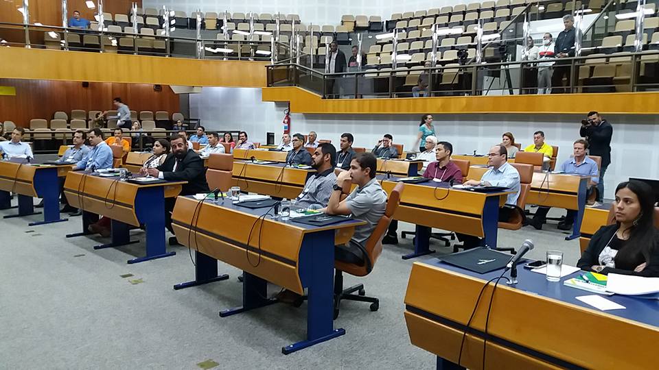 Conselheiro do TCE-MT ministra palestra para vereadores eleitos