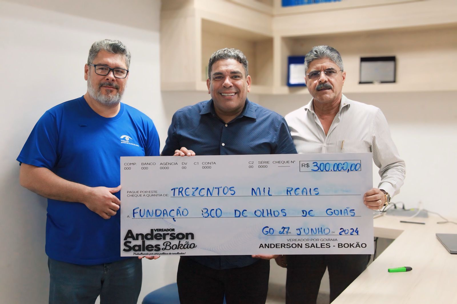 Anderson Sales destina R$ 300 mil para Fundação Banco de Olhos de Goiás