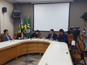 CCJ ouve secretário municipal de Educação