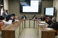CCJ rejeita emenda que tornaria retroativo o pagamento de quinquênio para servidores do município