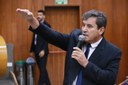 Clécio Alves questiona ocupação irregular em torno da Praça do Trabalhador e Rua 44