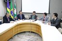 Comissão aprova isenção de multa para condutor a serviço do IML 