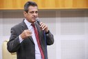 Denício solicita à Secretaria de Saúde informações sobre andamento de obra de maternidade na Região Oeste 