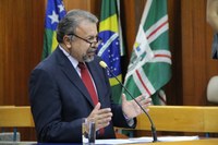 Elias pede que MP investigue irregularidades na manutenção de caminhões da COMURG