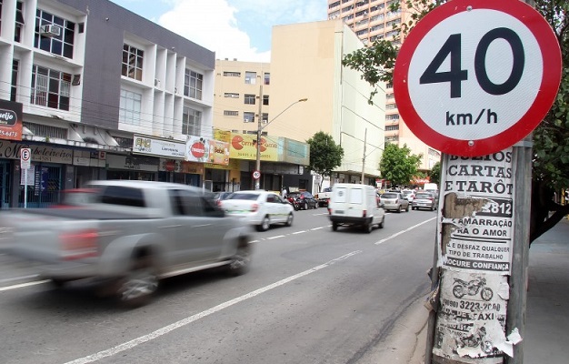 GEOVANI ANTÔNIO PEDE MAIS EXPLICAÇÕES SOBRE ZONA 40 NO CENTRO