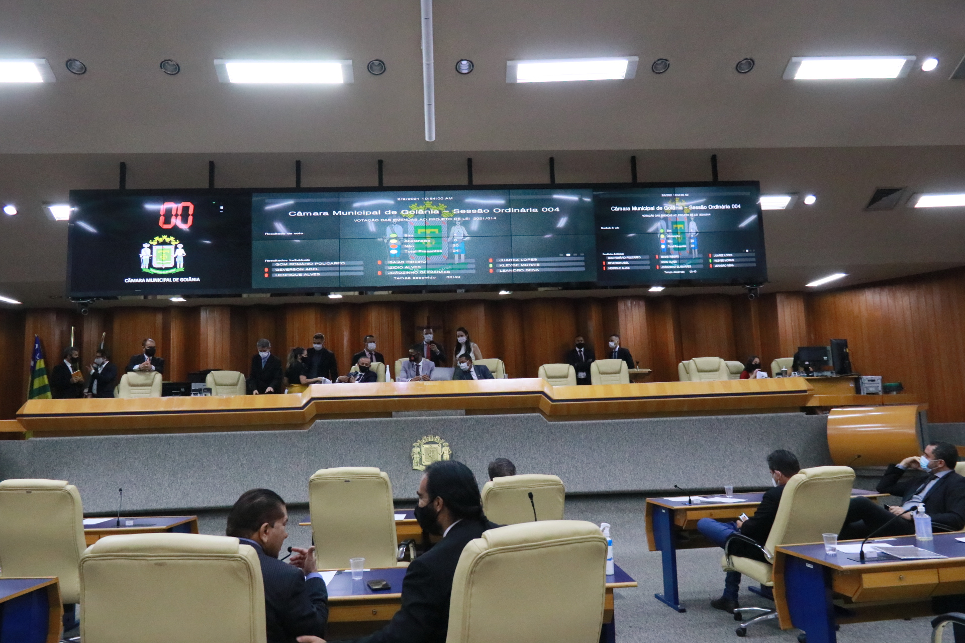 Plenário da Câmara aprova em 1.ª votação projeto de lei que suspende feriado de carnaval em Goiânia