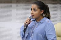 Sabrina Garcêz apresenta projetos de lei em favor de jovens aprendizes