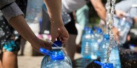 Projeto obriga distribuição gratuita de água em eventos