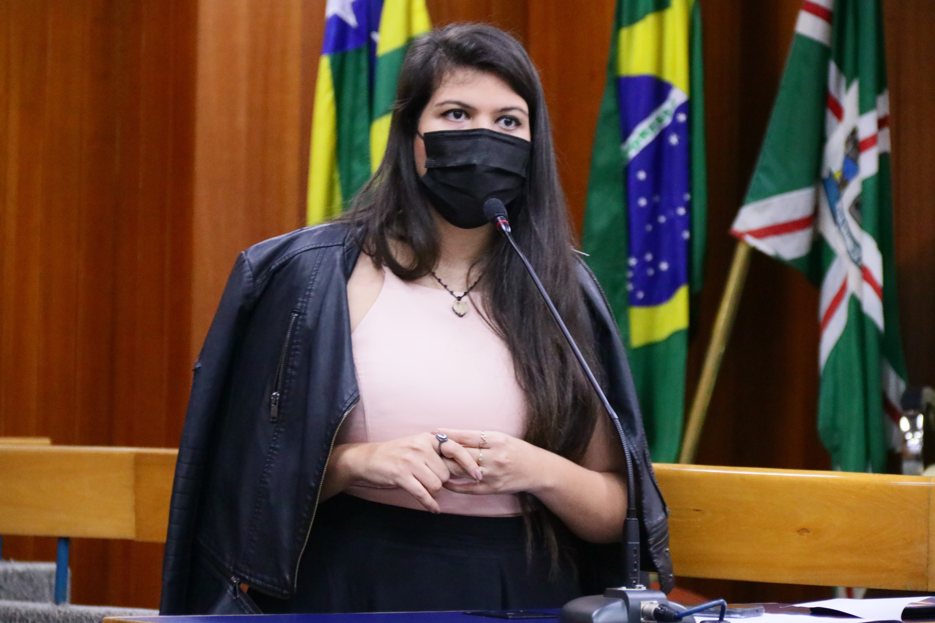 Será sancionada lei de Aava Santiago que cria em Goiânia o Dia de Combate à Intolerância Religiosa