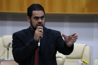 Tiãozinho propõe alteração na desafetação de áreas públicas